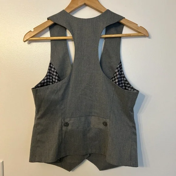 MAURICES Gray Racerback Tailored Vest - Picture 2 of 5